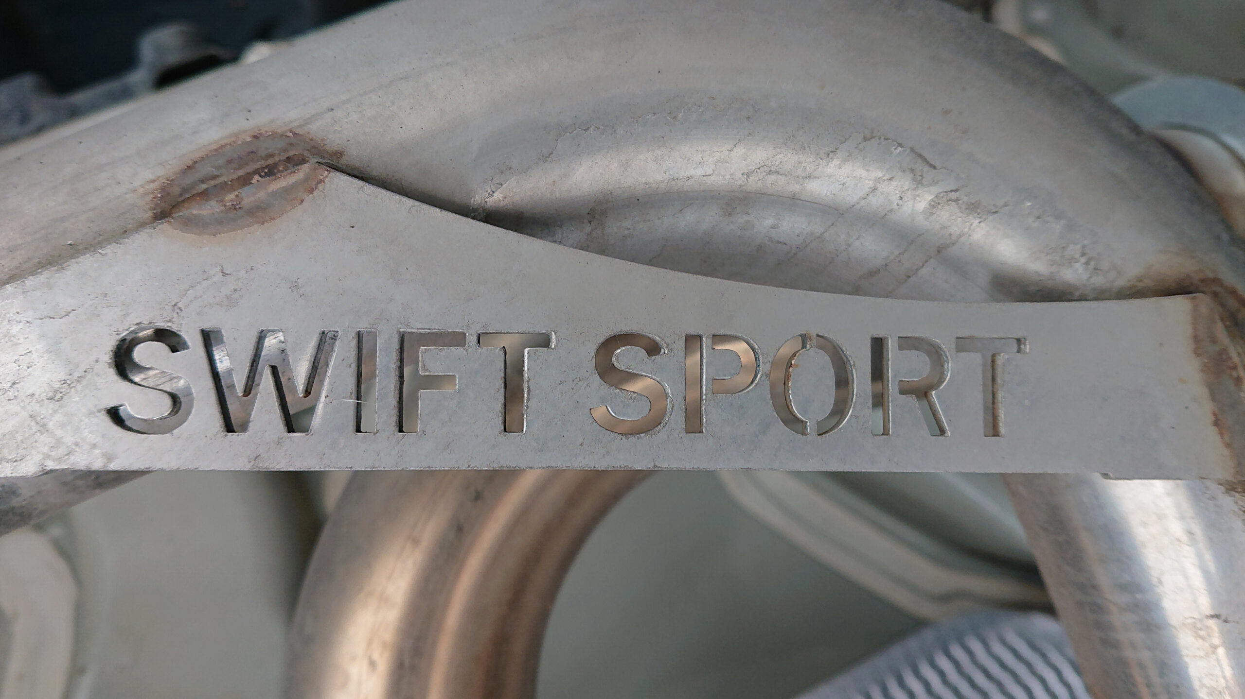 スイスポっ└( ﾟ∀ﾟ)┘ 平塚で車検するなら井上自動車